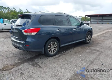 2015 Nissan Pathfinder Sv z USA, uszkodzony, nr VIN 5N1AR2MNXFC690161